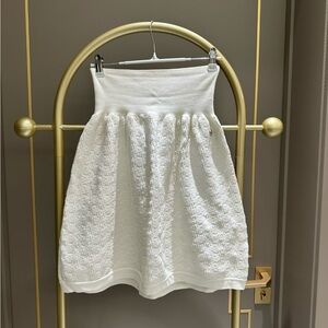 🚩steal authentic CHANEL Cream Knit Skirt with Branded Tag